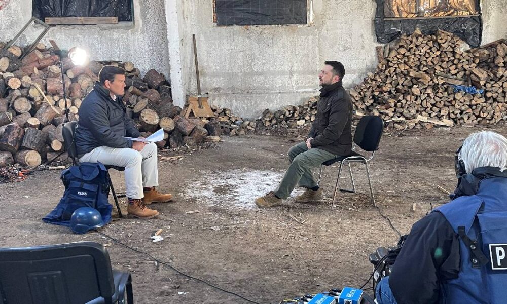 A photo of Bret Baier interviewing Ukrainian President Volodymr Zelenskyy